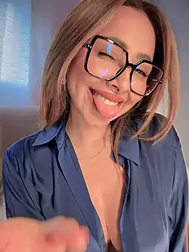 vixen allure online show from 01-07-26, 11:48