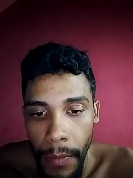 Snapshot of marcos7133-1 chatting on 04-12-26, 08:45 marcos7133-1 online show from 04-12-26, 08:45