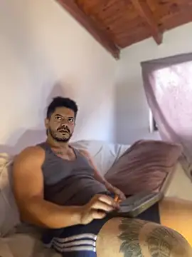 AndresSmith   online show from 04-16-26, 09:39