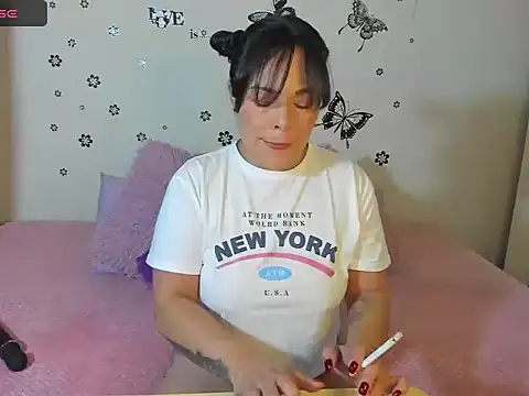 MIA BIANCCO online show from 01-26-25, 11:18