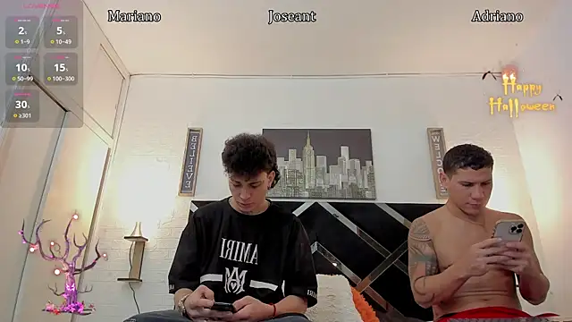 Snapshot of nakedfoam1 chatting on 10-17-25, 04:27 nakedfoam1 online show from 10-17-25, 04:27