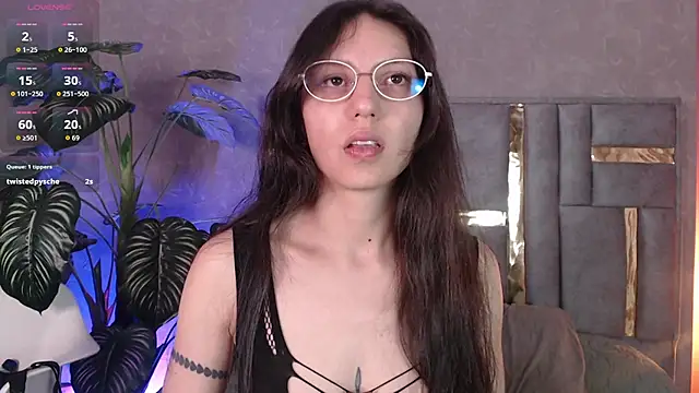Snapshot of Bianca_ks chatting on 10-01-25, 03:11 Bianca ks online show from 10-01-25, 03:11