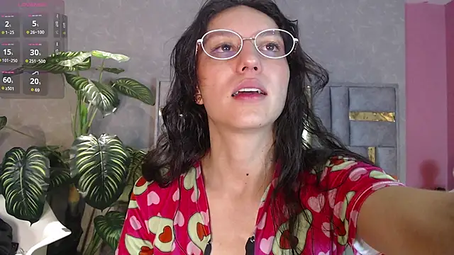 Snapshot of Bianca_ks chatting on 09-20-25, 02:05 Bianca ks online show from 09-20-25, 02:05