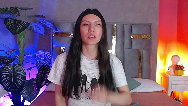 Bianca ks online show from 11-28-25, 02:56