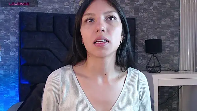 Bianca ks online show from 06-16-26, 12:49