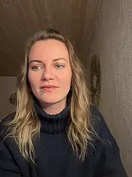 Milla  one online show from 02-25-25, 06:01