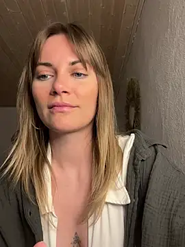 Milla  one online show from 03-11-25, 05:13