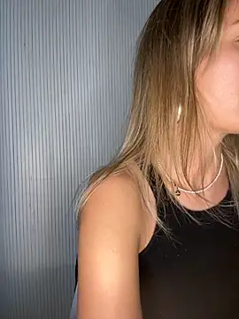 Milla  one online show from 09-17-25, 03:36