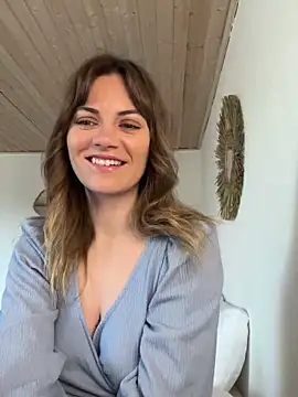 Milla  one online show from 02-19-25, 08:12