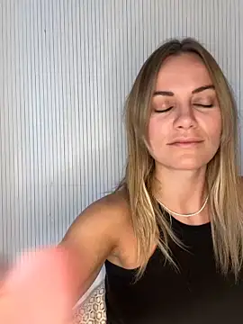 Milla  one online show from 11-06-25, 10:41