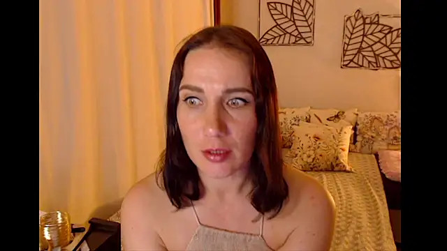 Snapshot of pepper_milf chatting on 07-09-26, 07:46 pepper milf online show from 07-09-26, 07:46