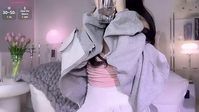 Aikawa Mizuki online show from 10-04-25, 01:56