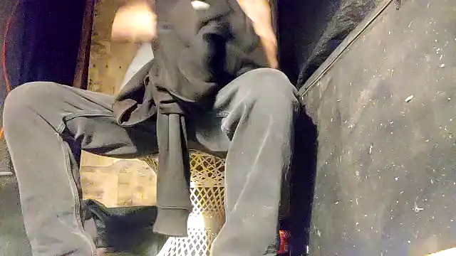 ed44435 online show from 12-21-25, 05:31