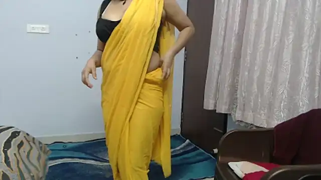 Snapshot of Sexy_Bebo87 chatting on 04-26-26, 05:21 Sexy Bebo87 online show from 04-26-26, 05:21
