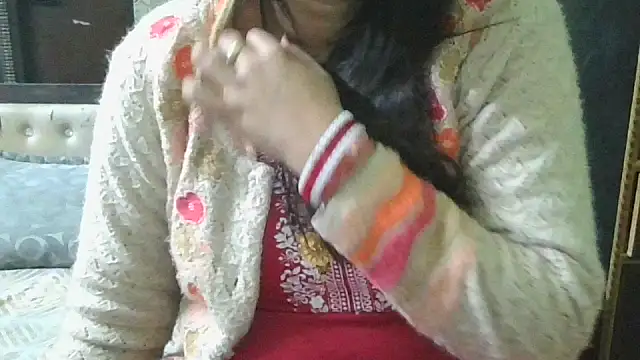 couplesuni online show from 12-01-25, 05:19