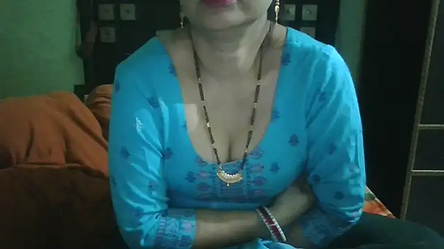 couplesuni online show from 11-17-25, 04:38