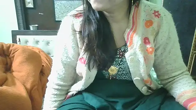 couplesuni online show from 11-29-25, 11:10