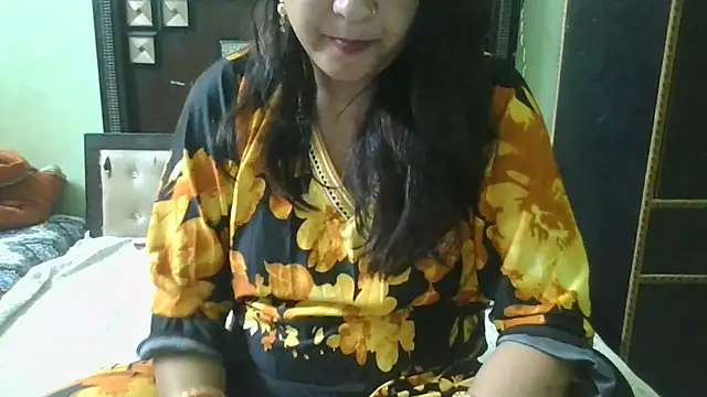 couplesuni online show from 10-28-25, 04:13