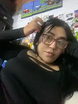 dafne19  online show from 11-13-25, 04:38