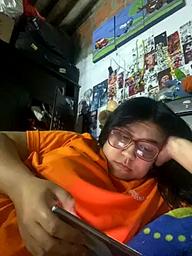 dafne19  online show from 11-11-25, 04:07