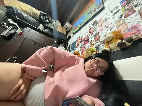 dafne19  online show from 04-01-26, 04:14