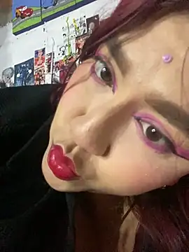 dafne19  online show from 09-25-25, 05:02