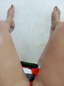 ambarlennoix online show from 11-08-25, 07:23