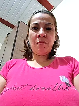 Zaralu  online show from 12-21-25, 03:14