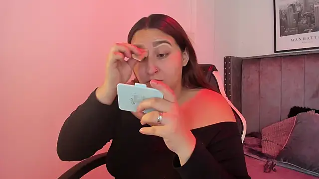 Alaia Cute online show from 09-24-25, 03:02