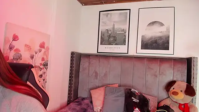 Alaia Cute online show from 11-08-25, 03:10