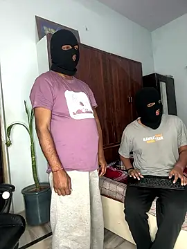 Sexy bitch 23 online show from 01-09-26, 10:49