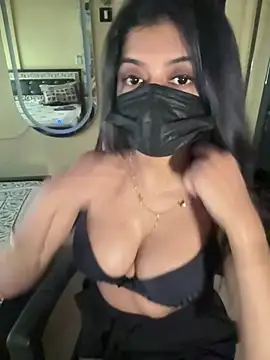 Snapshot of Aakanshaa__ chatting on 02-26-26, 04:34 Aakanshaa online show from 02-26-26, 04:34