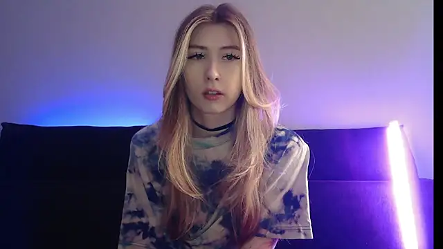 ErikaShyy online show from 02-11-26, 11:54