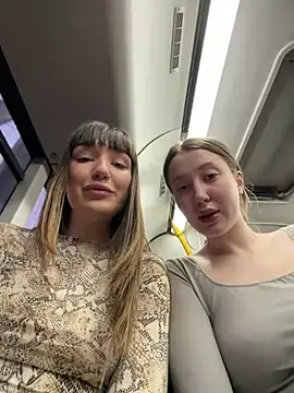 Sophie Avory online show from 04-28-26, 05:50