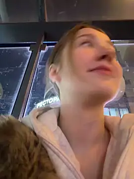 Sophie Avory online show from 04-08-26, 05:58