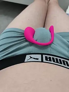 geilehecke1 online show from 10-30-25, 04:59