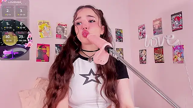 Snapshot of LosAlicee chatting on 12-17-24, 07:07 LosAlicee online show from 12-17-24, 07:07