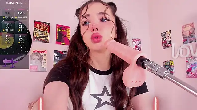 Snapshot of LosAlicee chatting on 02-10-25, 06:09 LosAlicee online show from 02-10-25, 06:09