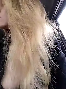 Snapshot of astiSWEET chatting on 01-29-25, 04:26 astiSWEET online show from 01-29-25, 04:26