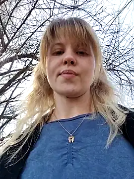 Snapshot of astiSWEET chatting on 03-22-25, 07:47 astiSWEET online show from 03-22-25, 07:47