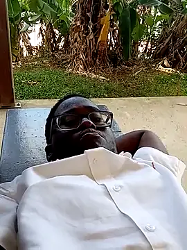 Snapshot of Jeanlaurent972 chatting on 03-03-26, 07:10 Jeanlaurent972 online show from 03-03-26, 07:10