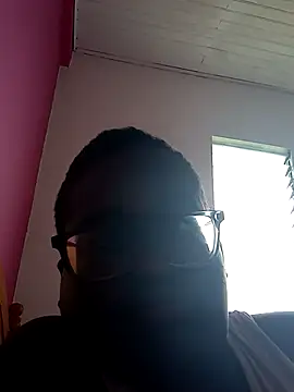 Snapshot of Jeanlaurent972 chatting on 10-05-25, 01:57 Jeanlaurent972 online show from 10-05-25, 01:57