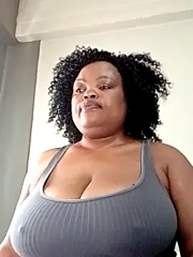 Snapshot of hugemelonsxxx chatting on 07-20-26, 10:39 hugemelonsxxx online show from 07-20-26, 10:39