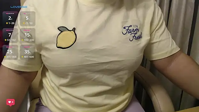 Snapshot of Alexandra007 chatting on 11-30-25, 07:47 Alexandra007 online show from 11-30-25, 07:47