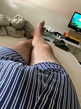 Snapshot of Julian_23312 chatting on 02-02-26, 05:12 Julian 23312 online show from 02-02-26, 05:12