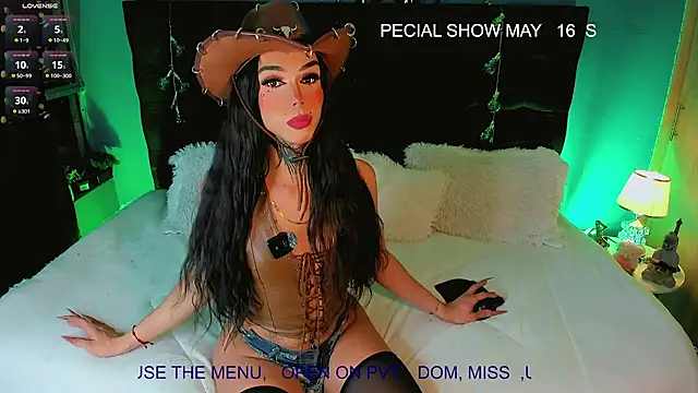 Snapshot of CALLME_GODDESS_ chatting on 05-11-26, 09:10 CALLME GODDESS online show from 05-11-26, 09:10