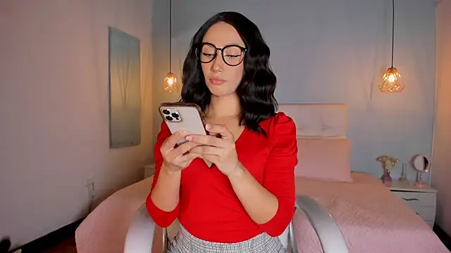 Emma23   online show from 03-11-25, 12:00