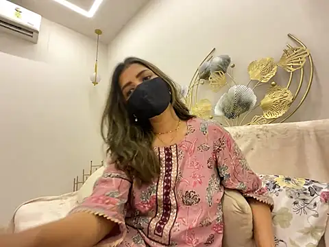 MaYaa  11 online show from 03-13-26, 07:13