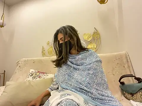 MaYaa  11 online show from 03-05-26, 07:38