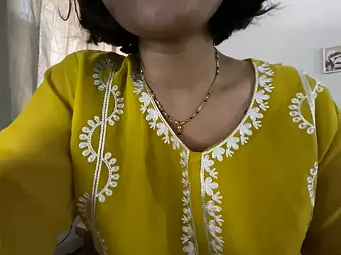 MaYaa  11 online show from 01-30-25, 12:16